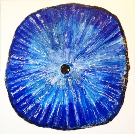 Mothers Eyes Blue